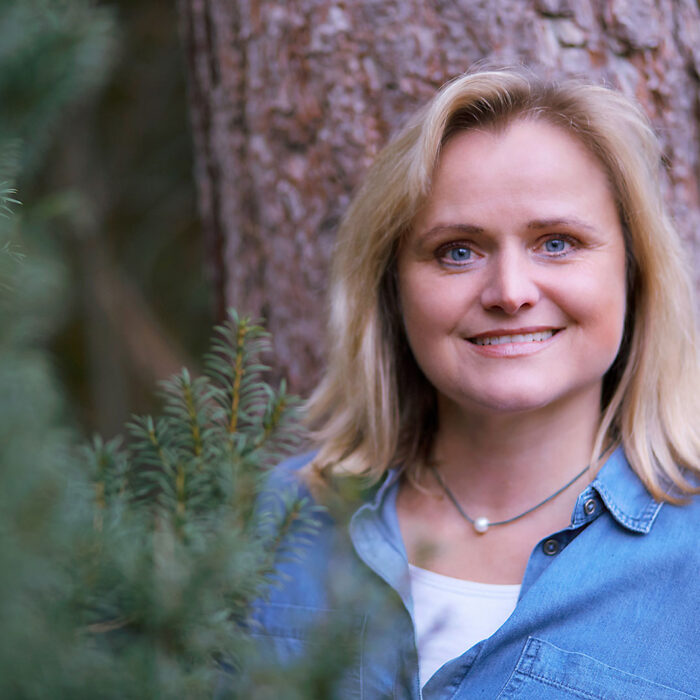 Porträt von Stefanie Albers, Lerncoach und Lehrerin aus Leverkusen.